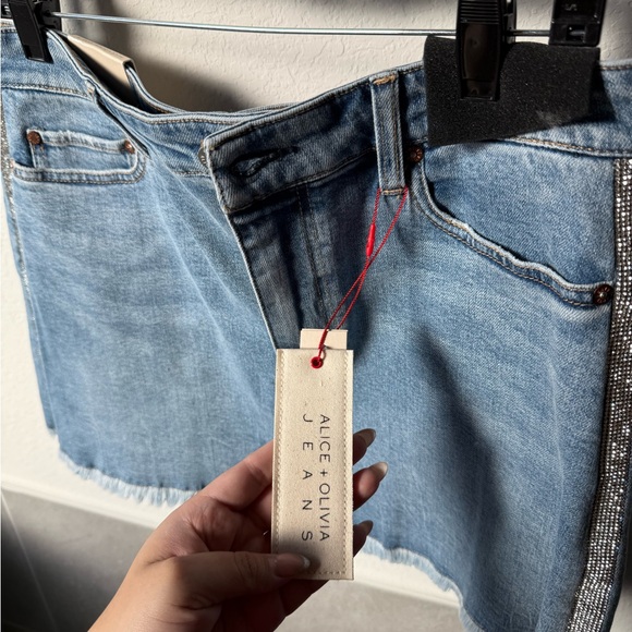 Alice & Olivia Denim Skirt with Rhinestone Trim size 31 new - Picture 7 of 8